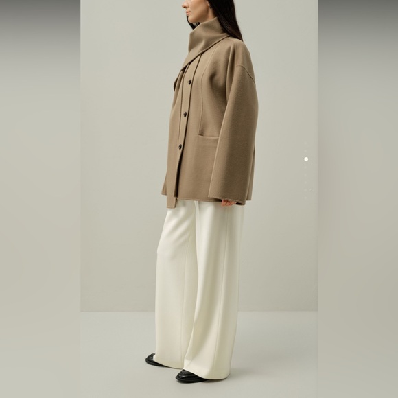 Lilysilk Double-Faced Silk Wool Blend Coat - Picture 4 of 9